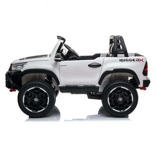 Toyota Hilux Bakkie 2 seater ride on car, Rubber tyres - Image 3